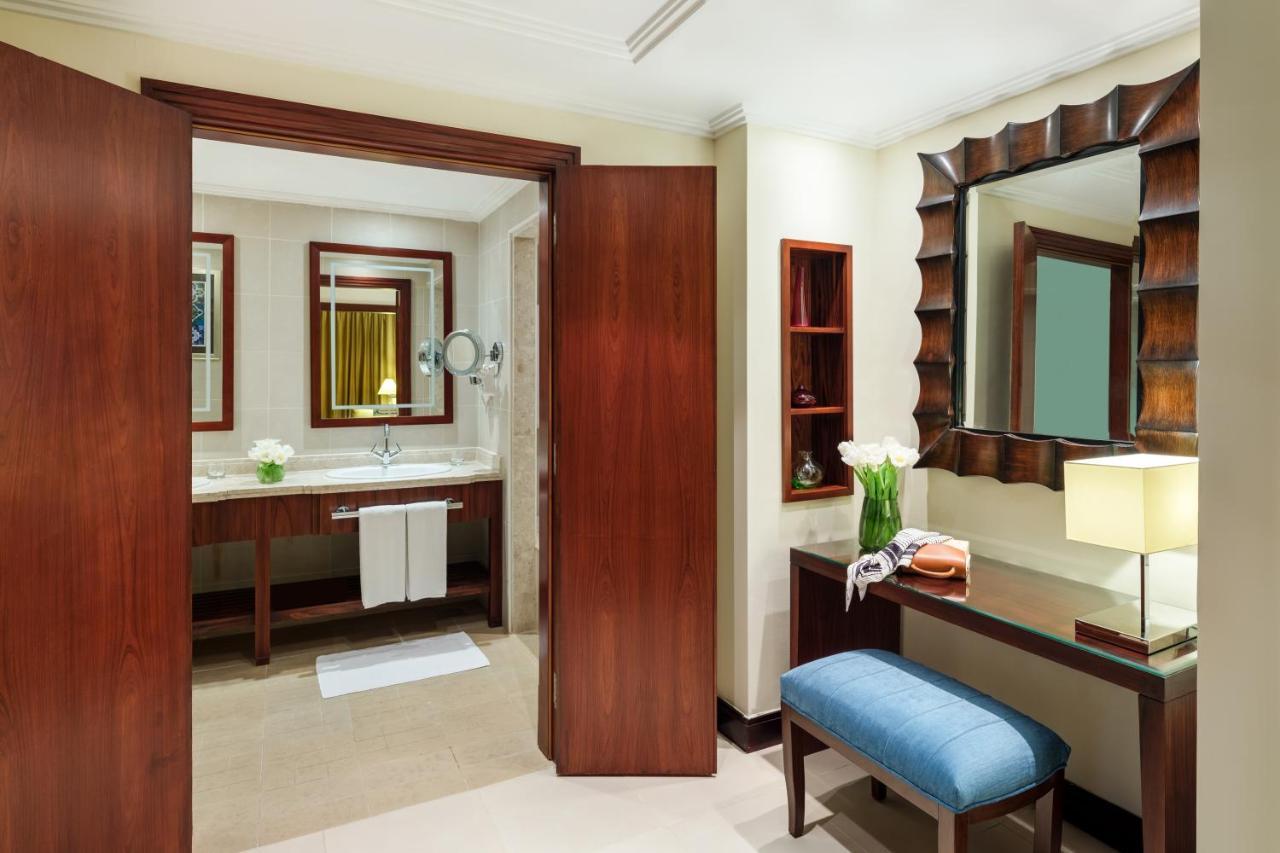 Mövenpick & Hajar Tower Makkah 5* Mekka