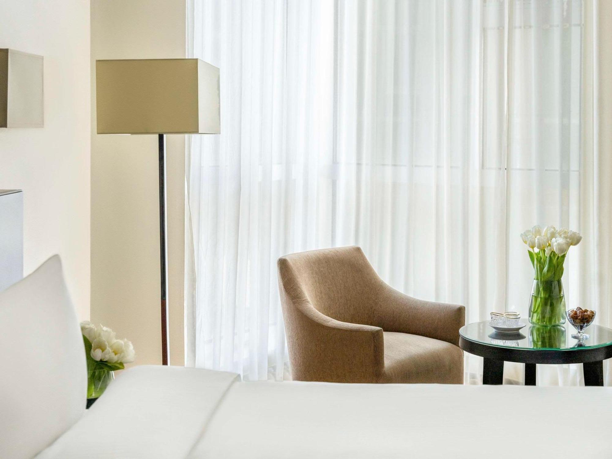 Mövenpick & Hajar Tower Makkah 5*